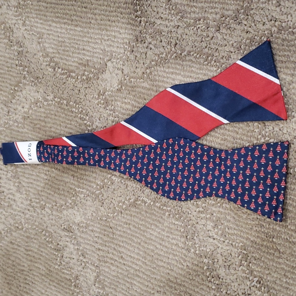 Men's bow ties.